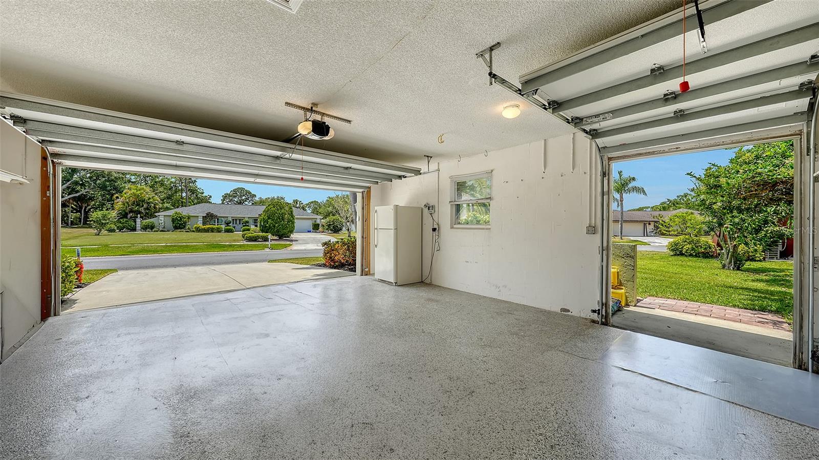 6921 COUNTRY LAKES CIR, SARASOTA, FL, 34243