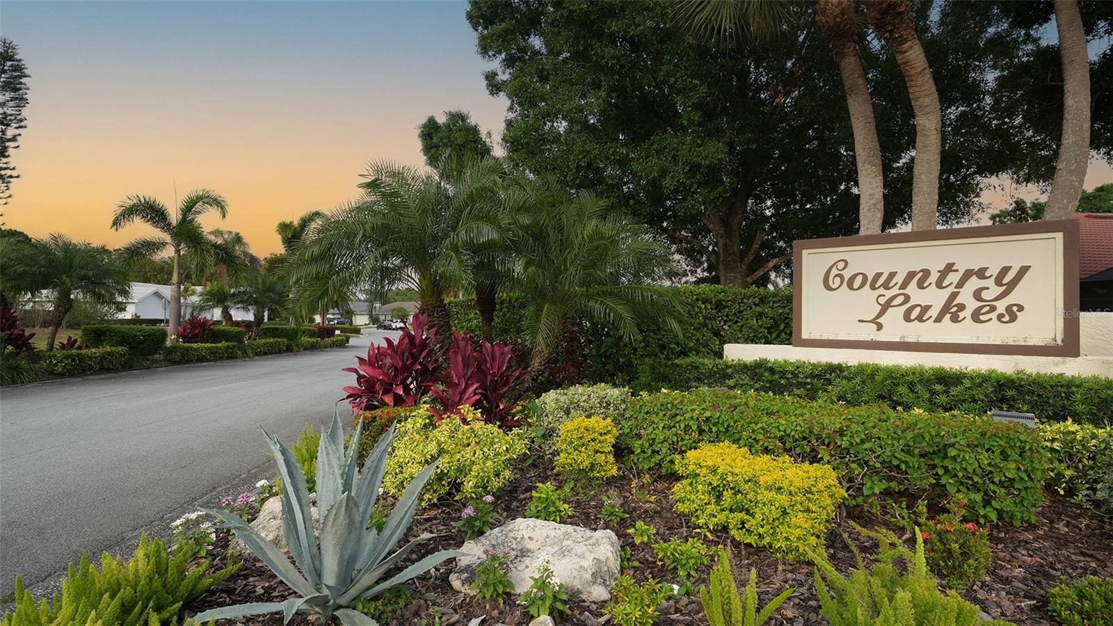 6921 COUNTRY LAKES CIR, SARASOTA, FL, 34243