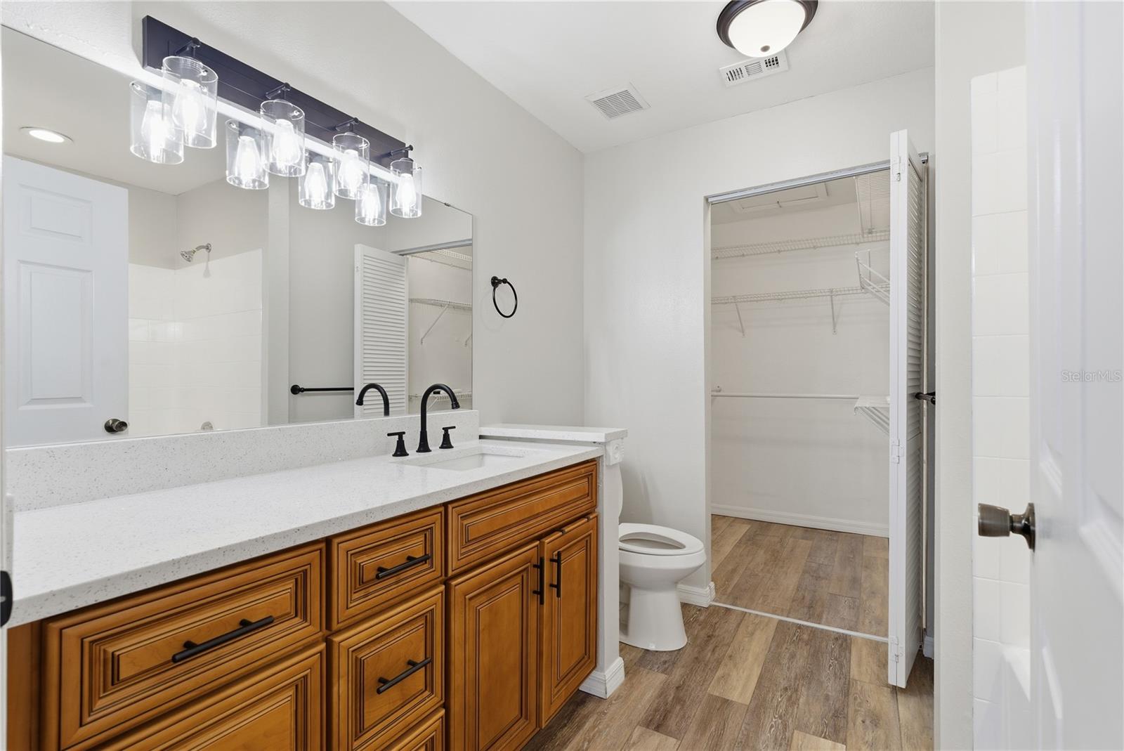 9646 LAKE CHASE ISLAND WAY #9646, TAMPA, FL, 33626