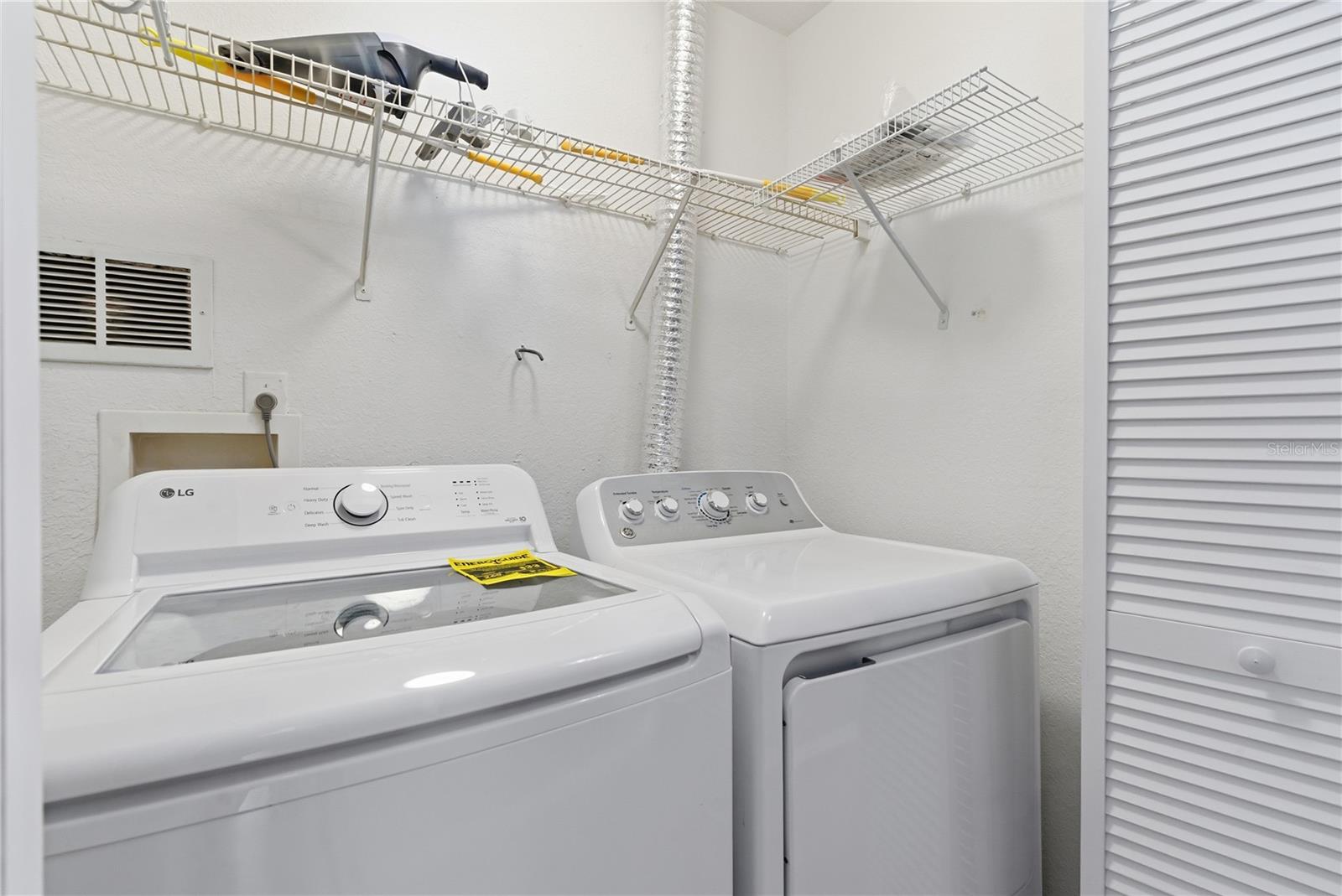 9646 LAKE CHASE ISLAND WAY #9646, TAMPA, FL, 33626