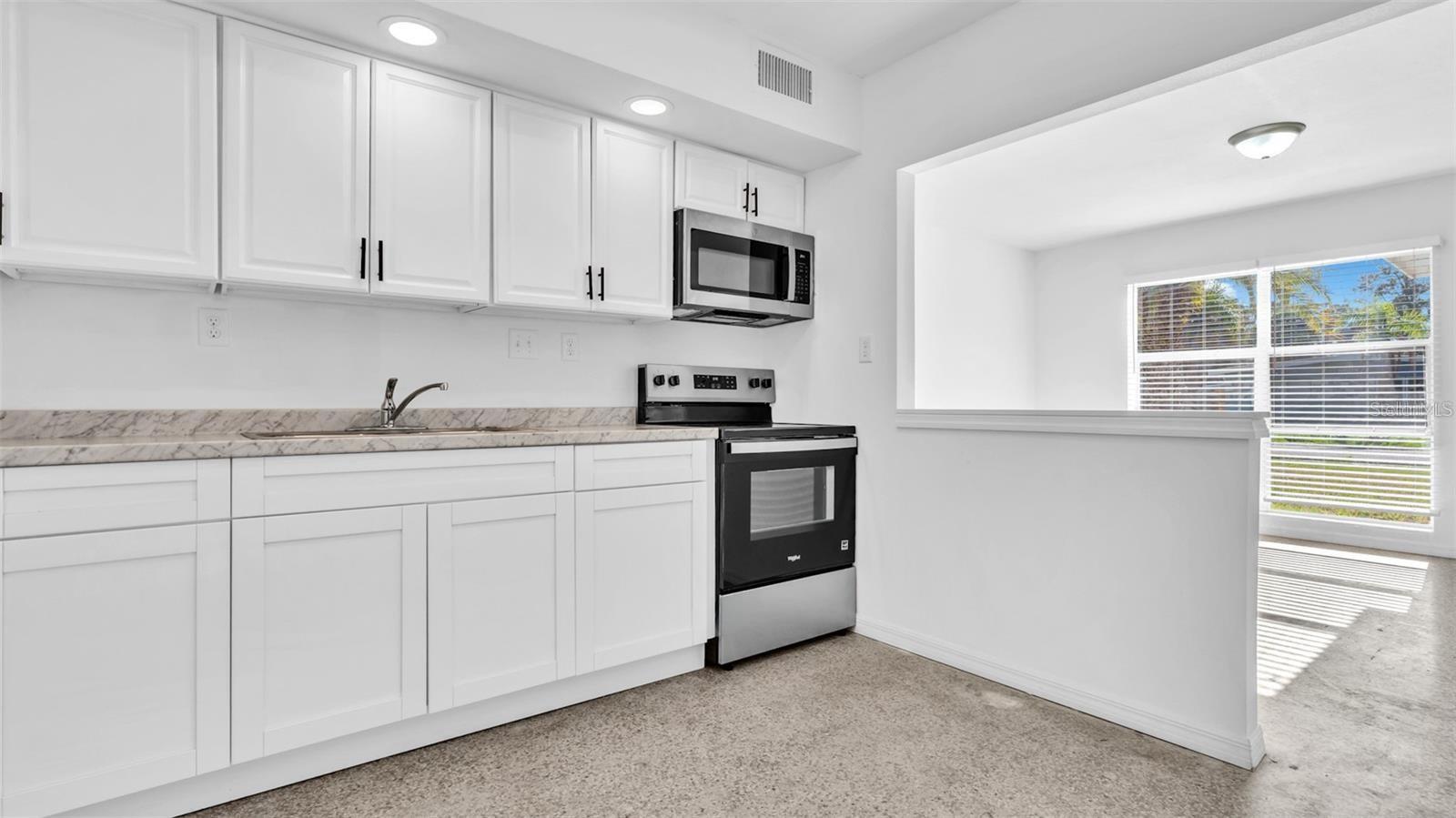 7308 ROYAL PALM DR, NEW PORT RICHEY, FL, 34652