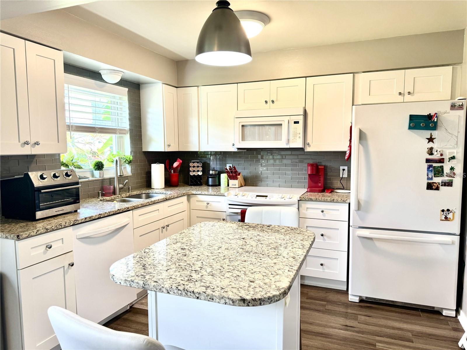 6997 VERSAILLES N #n/a, PINELLAS PARK, FL, 33781
