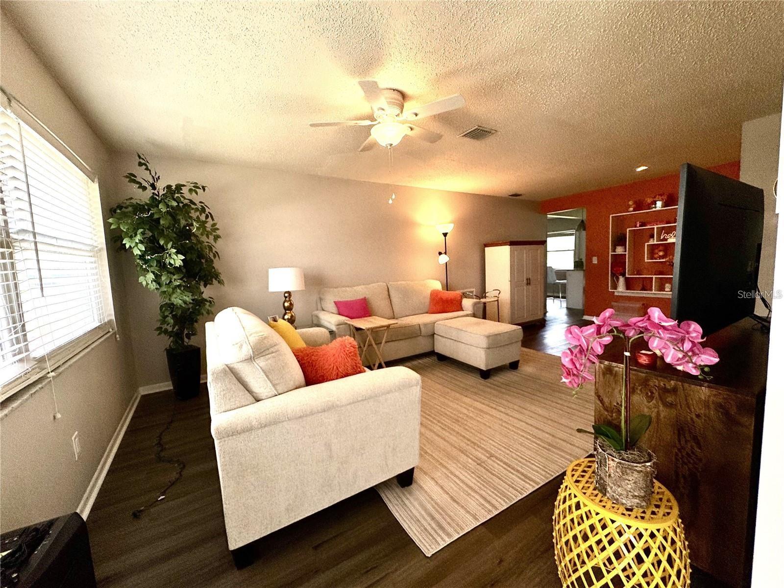 6997 VERSAILLES N #n/a, PINELLAS PARK, FL, 33781