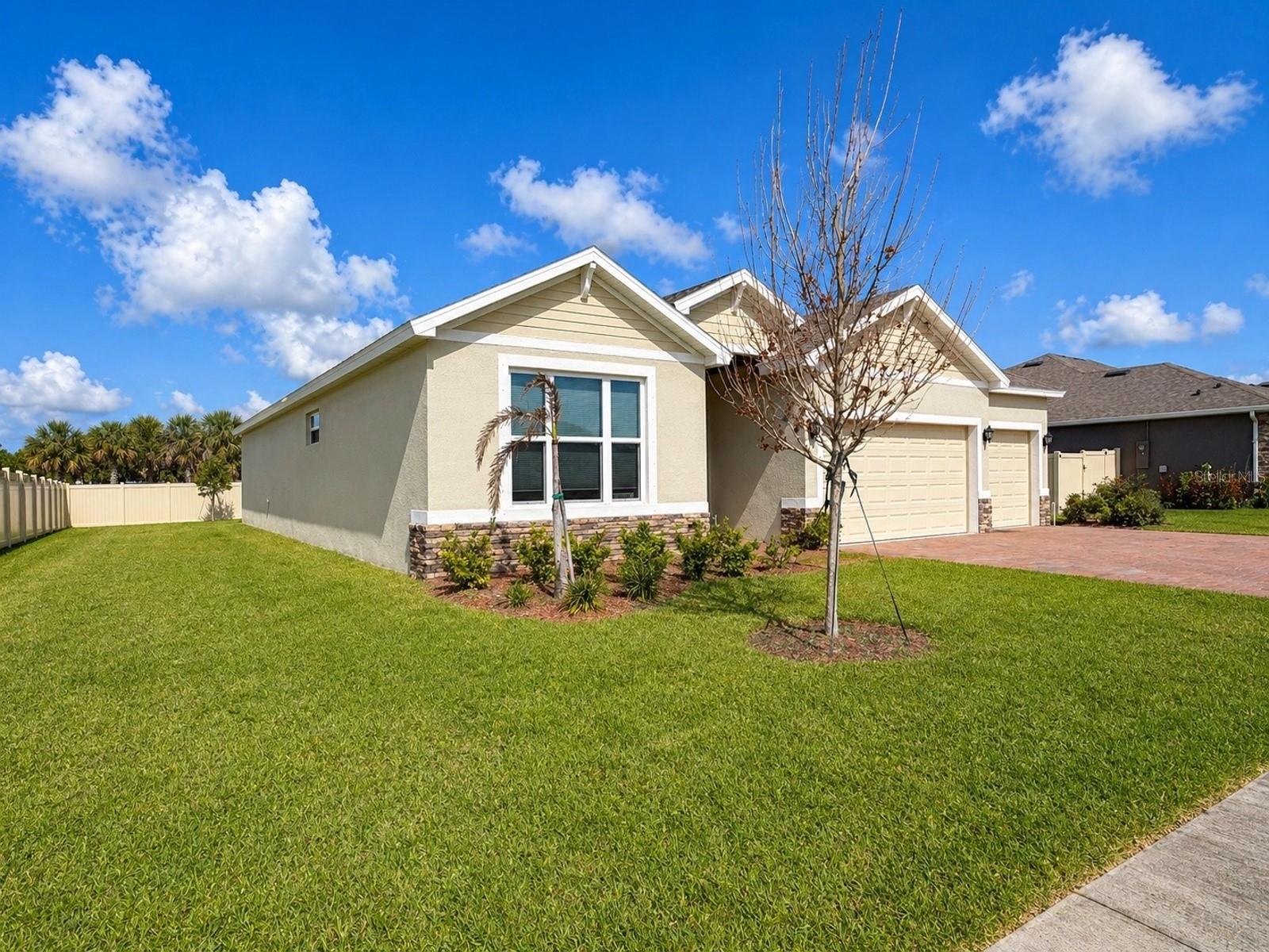 6860 CAMEO DR, GRANT VALKARIA, FL, 32949
