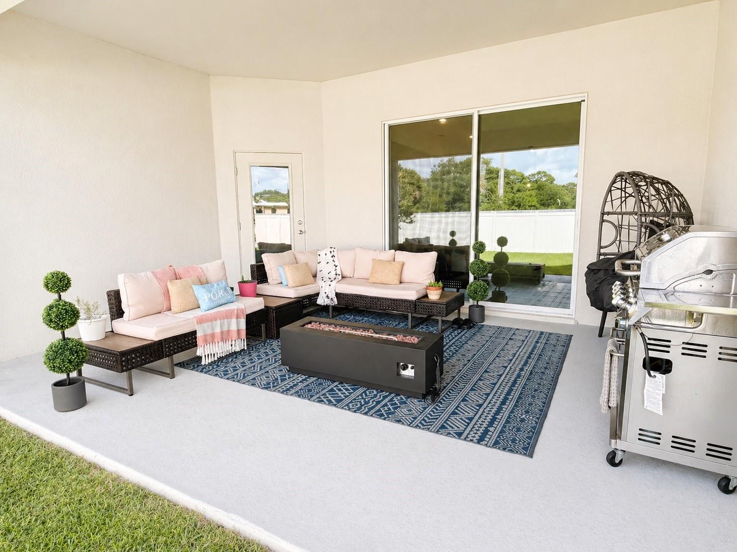 6860 CAMEO DR, GRANT VALKARIA, FL, 32949