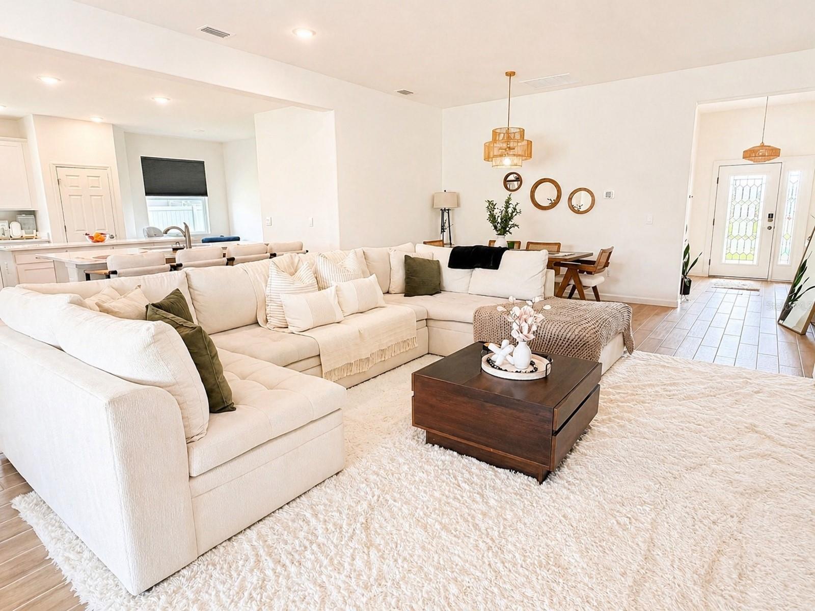 6860 CAMEO DR, GRANT VALKARIA, FL, 32949