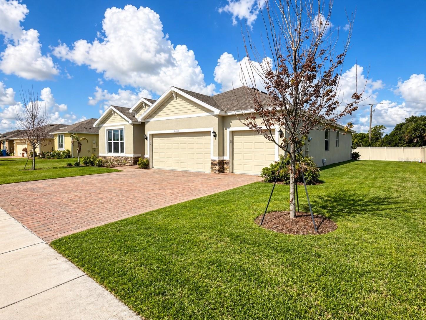 6860 CAMEO DR, GRANT VALKARIA, FL, 32949