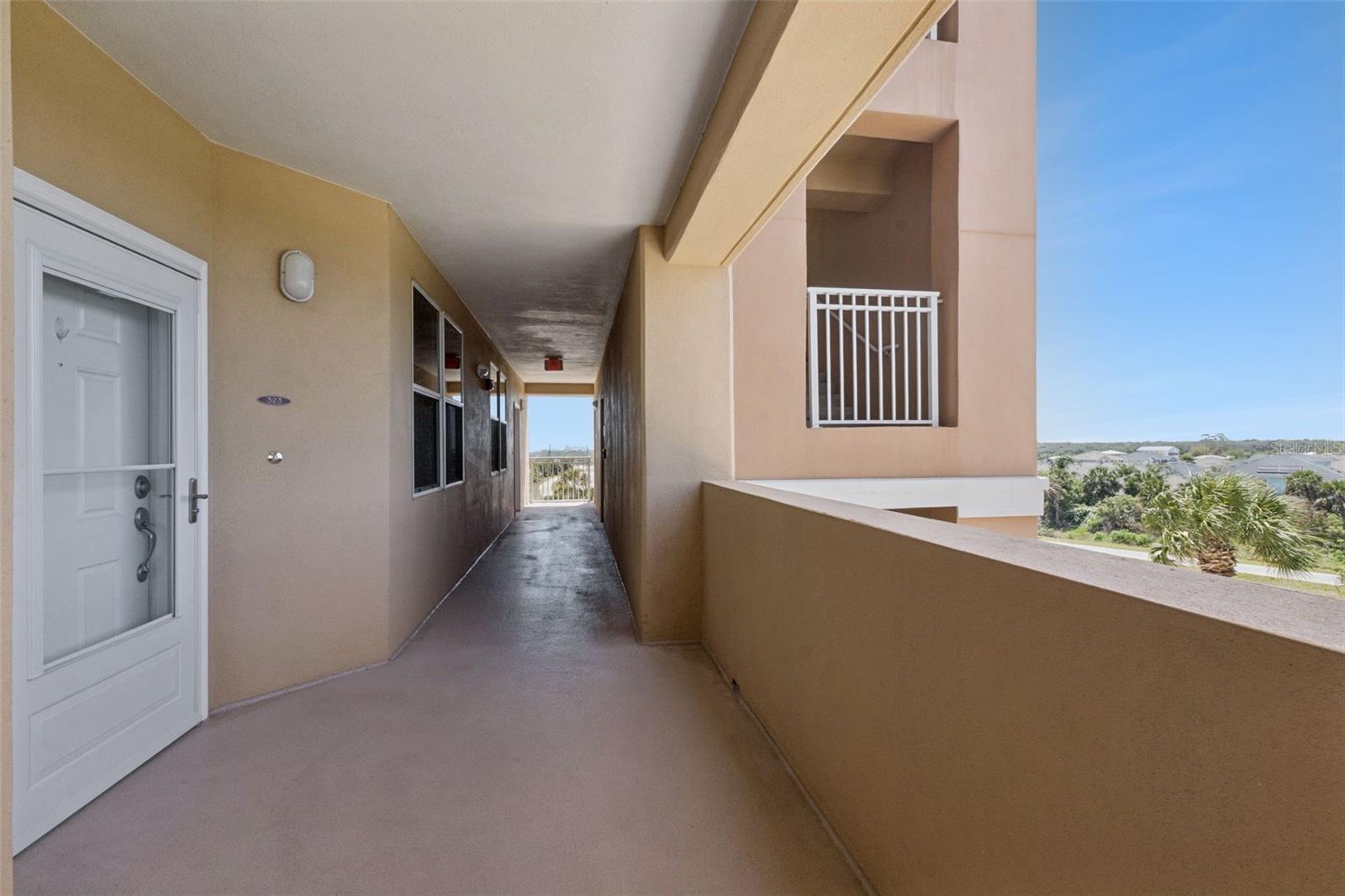 60 SURFVIEW DR #323, PALM COAST, FL, 32137