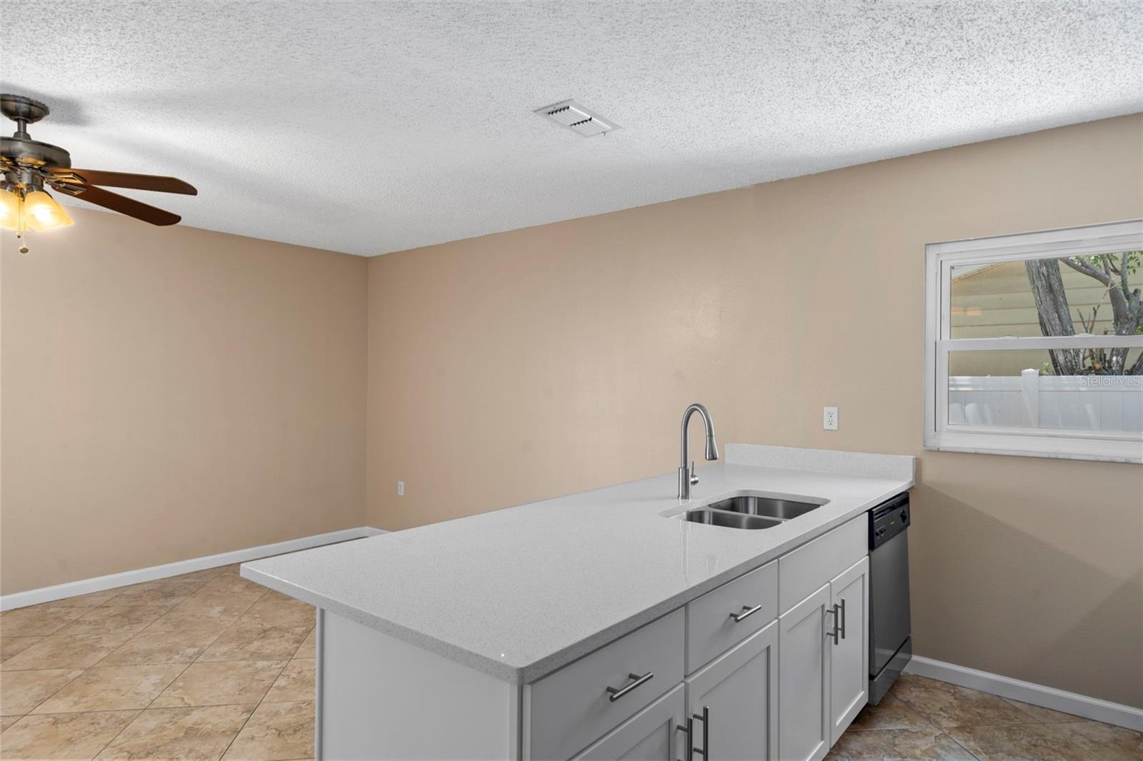 7944 ROYAL STEWART DR, NEW PORT RICHEY, FL, 34653