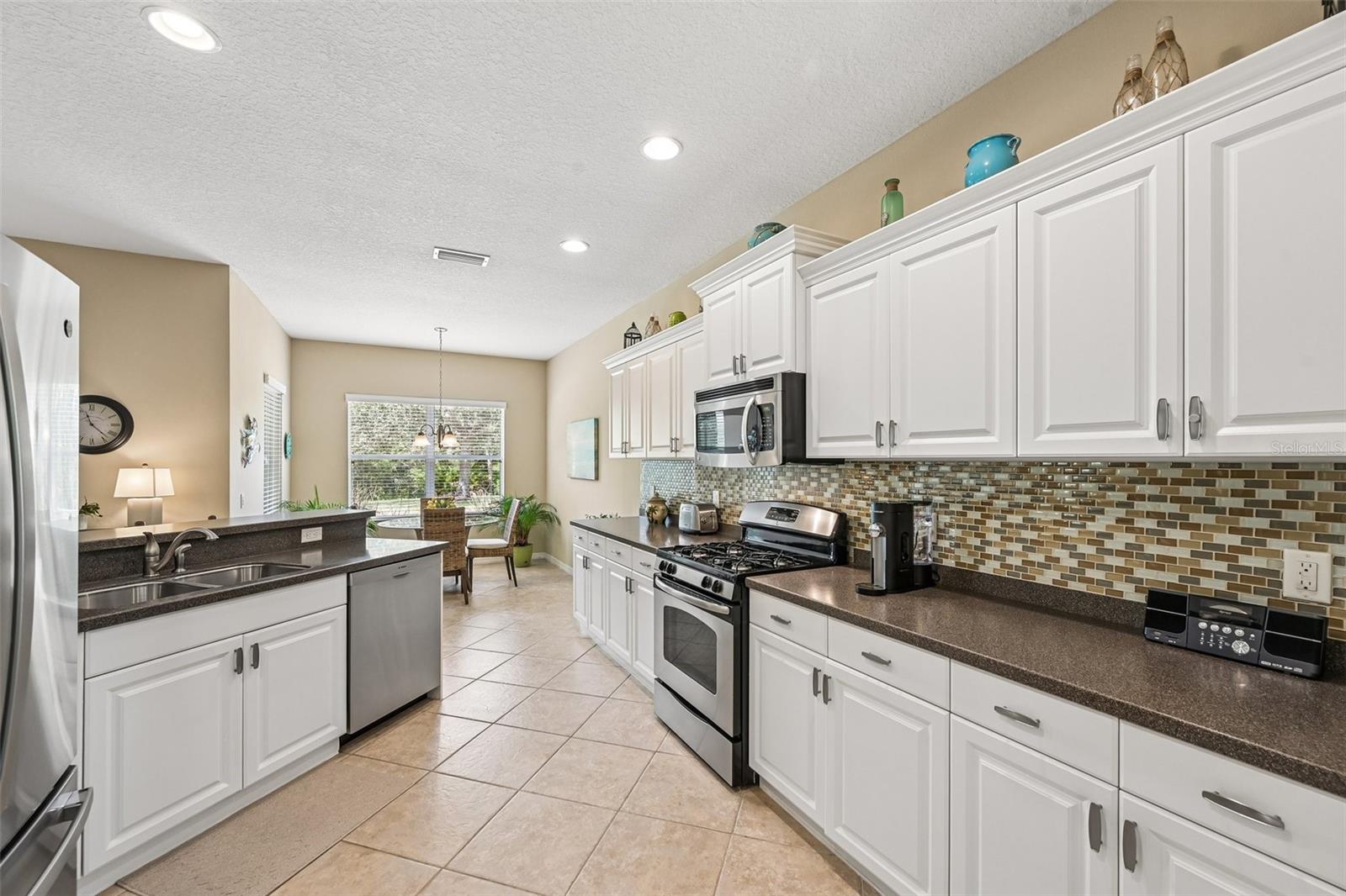 11718 FOREST PARK CIR, BRADENTON, FL, 34211