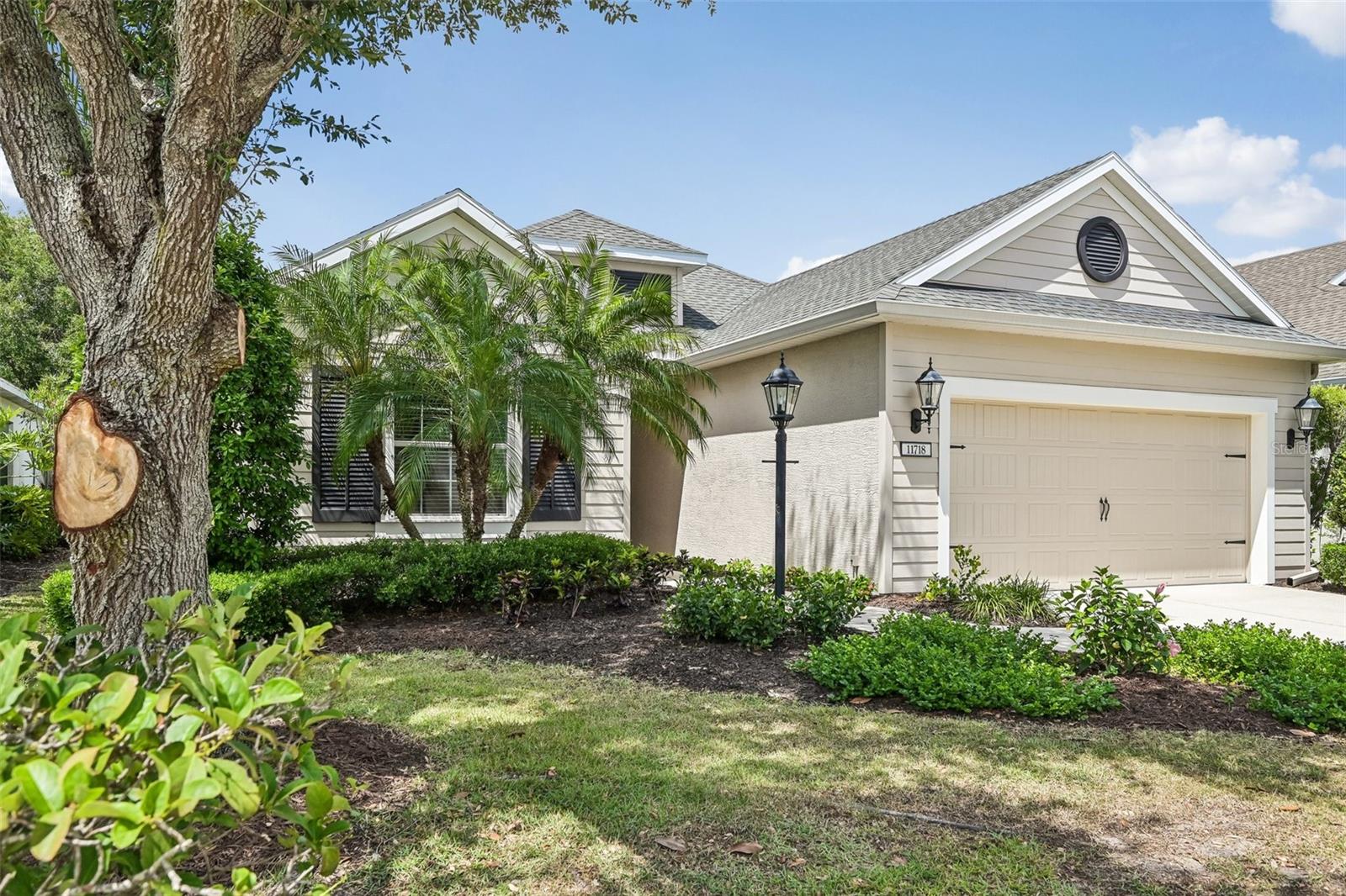11718 FOREST PARK CIR, BRADENTON, FL, 34211