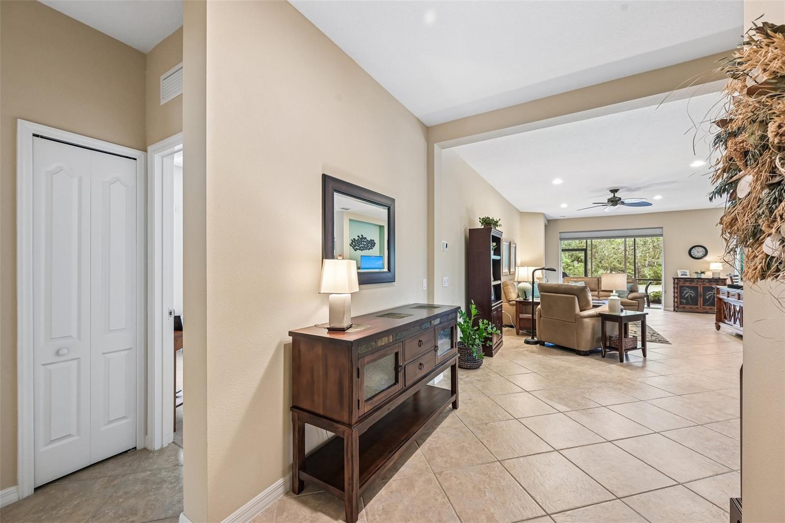 11718 FOREST PARK CIR, BRADENTON, FL, 34211