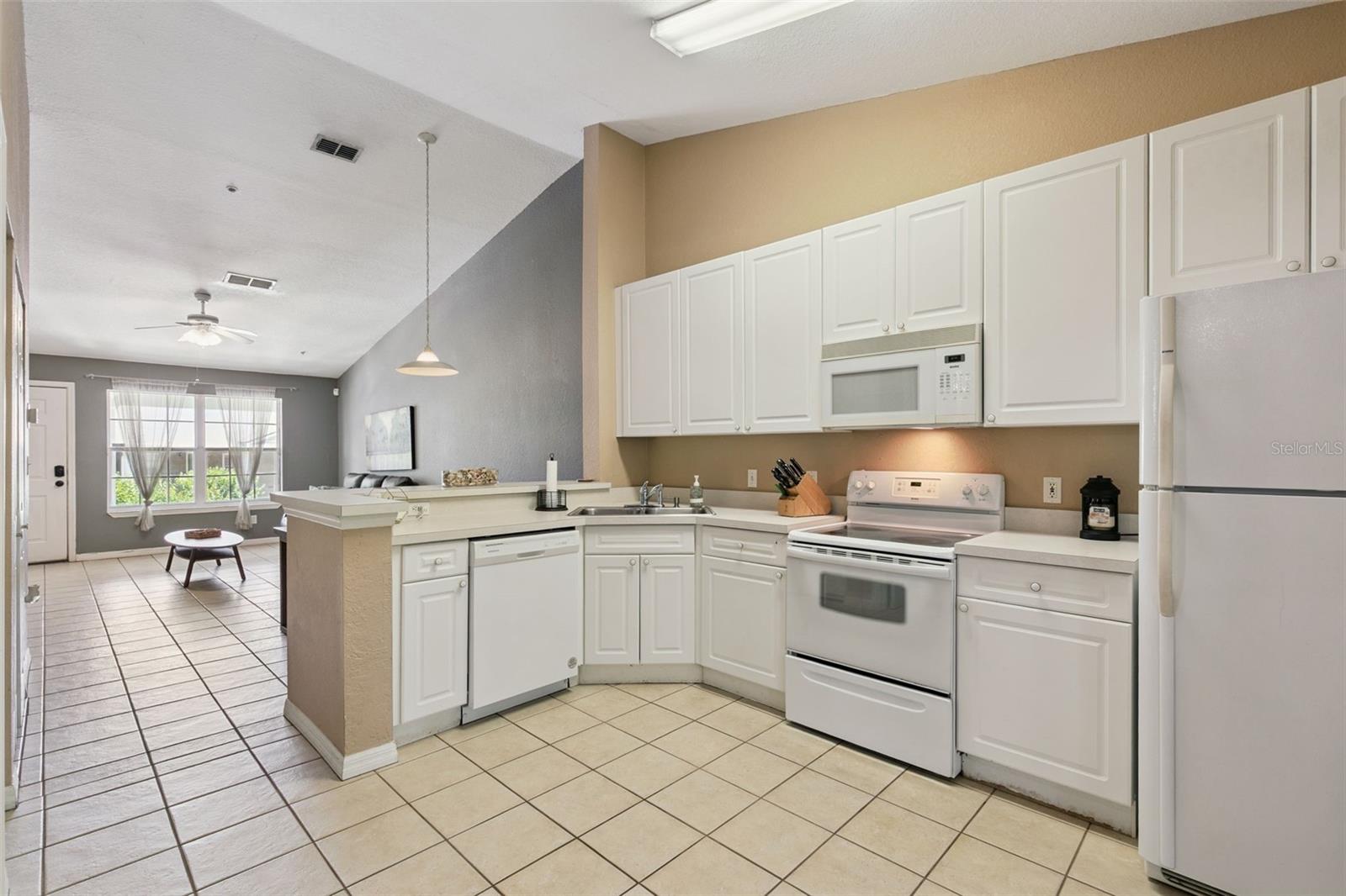 145 RESERVE CIR #205, OVIEDO, FL, 32765