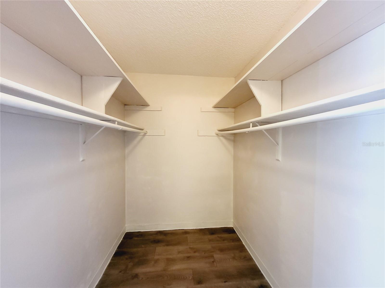 LEMON TREE CONDO SEC 02A, ORLANDO, FL, 32839