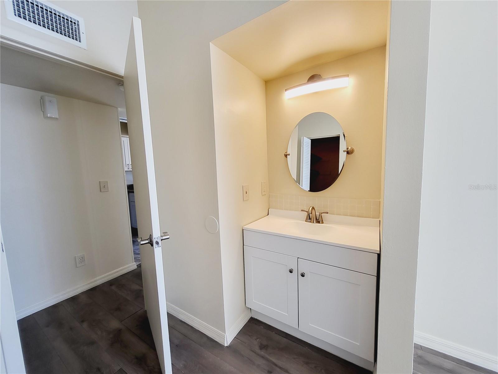 LEMON TREE CONDO SEC 02A, ORLANDO, FL, 32839