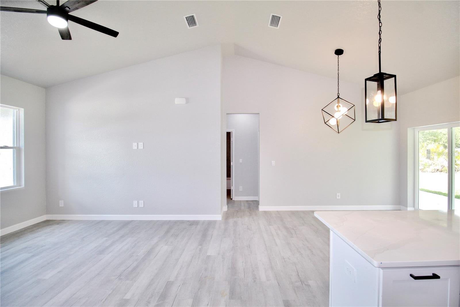 4608 CORTEZ BLVD, SEBRING, FL, 33872