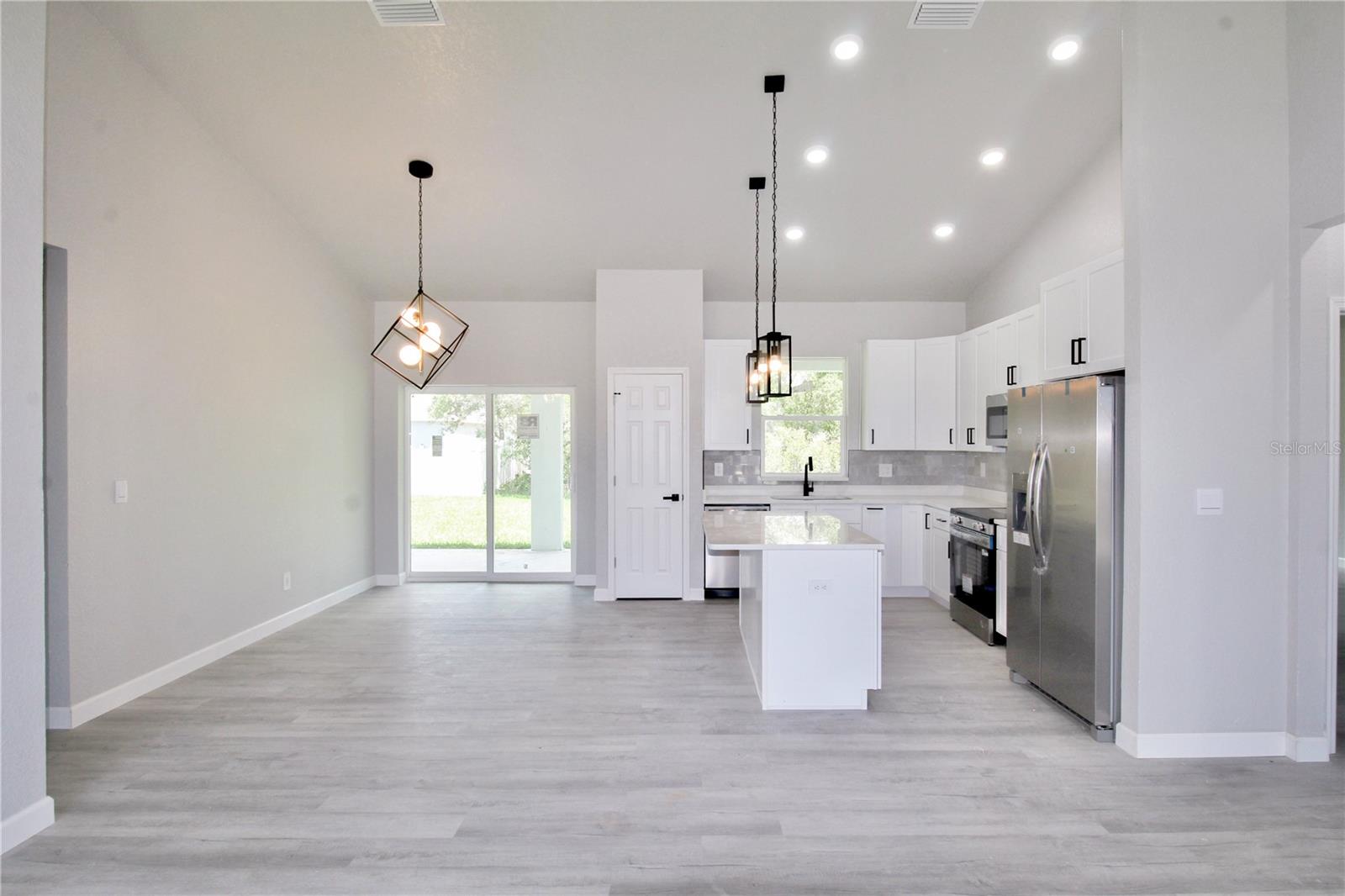 4608 CORTEZ BLVD, SEBRING, FL, 33872
