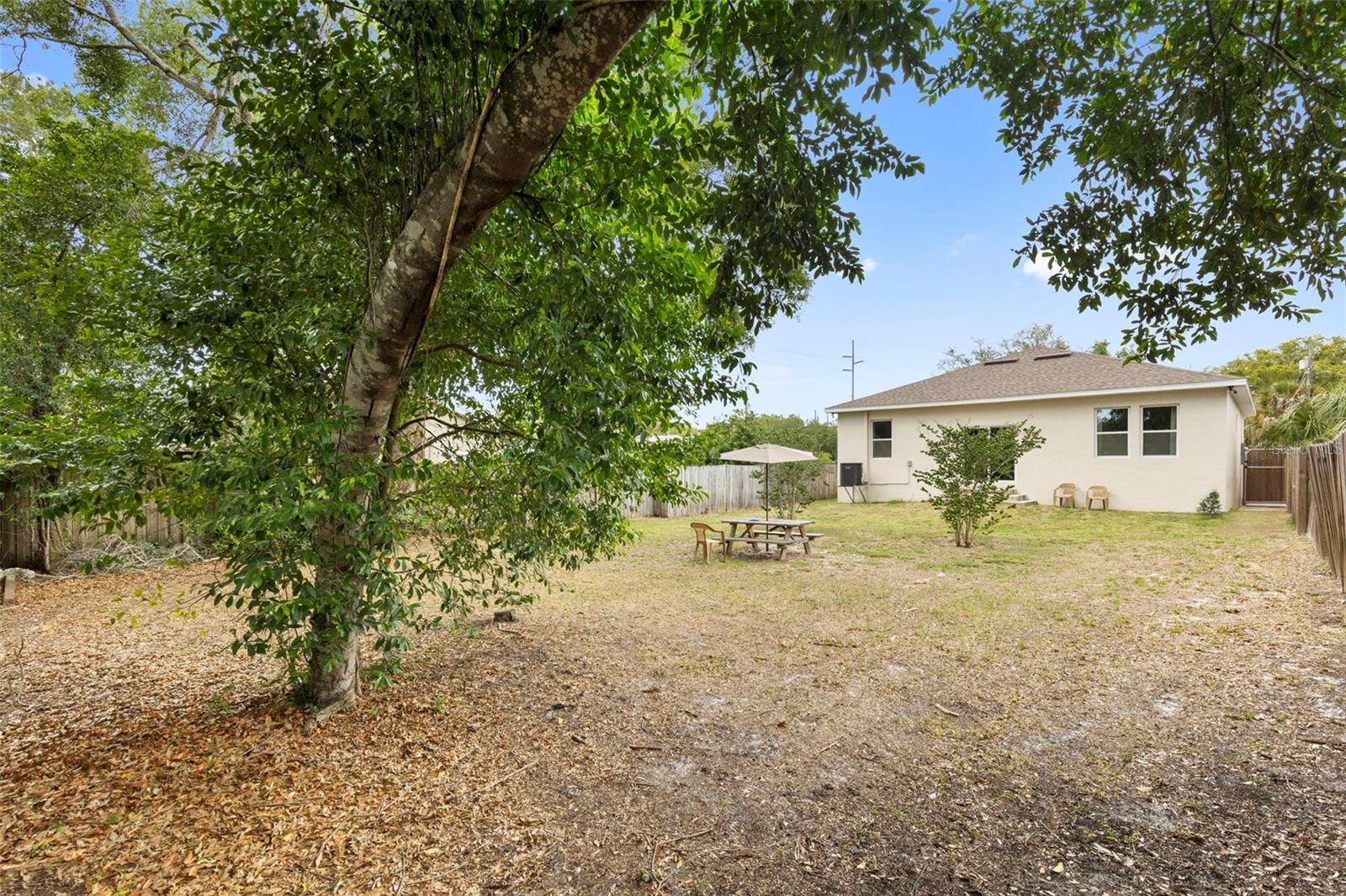 510 E LIME ST, TARPON SPRINGS, FL, 34689