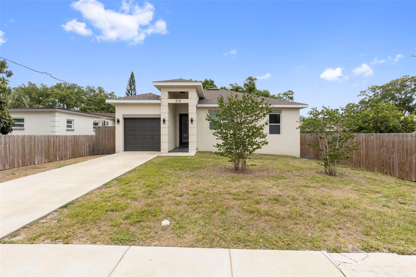 510 E LIME ST, TARPON SPRINGS, FL, 34689