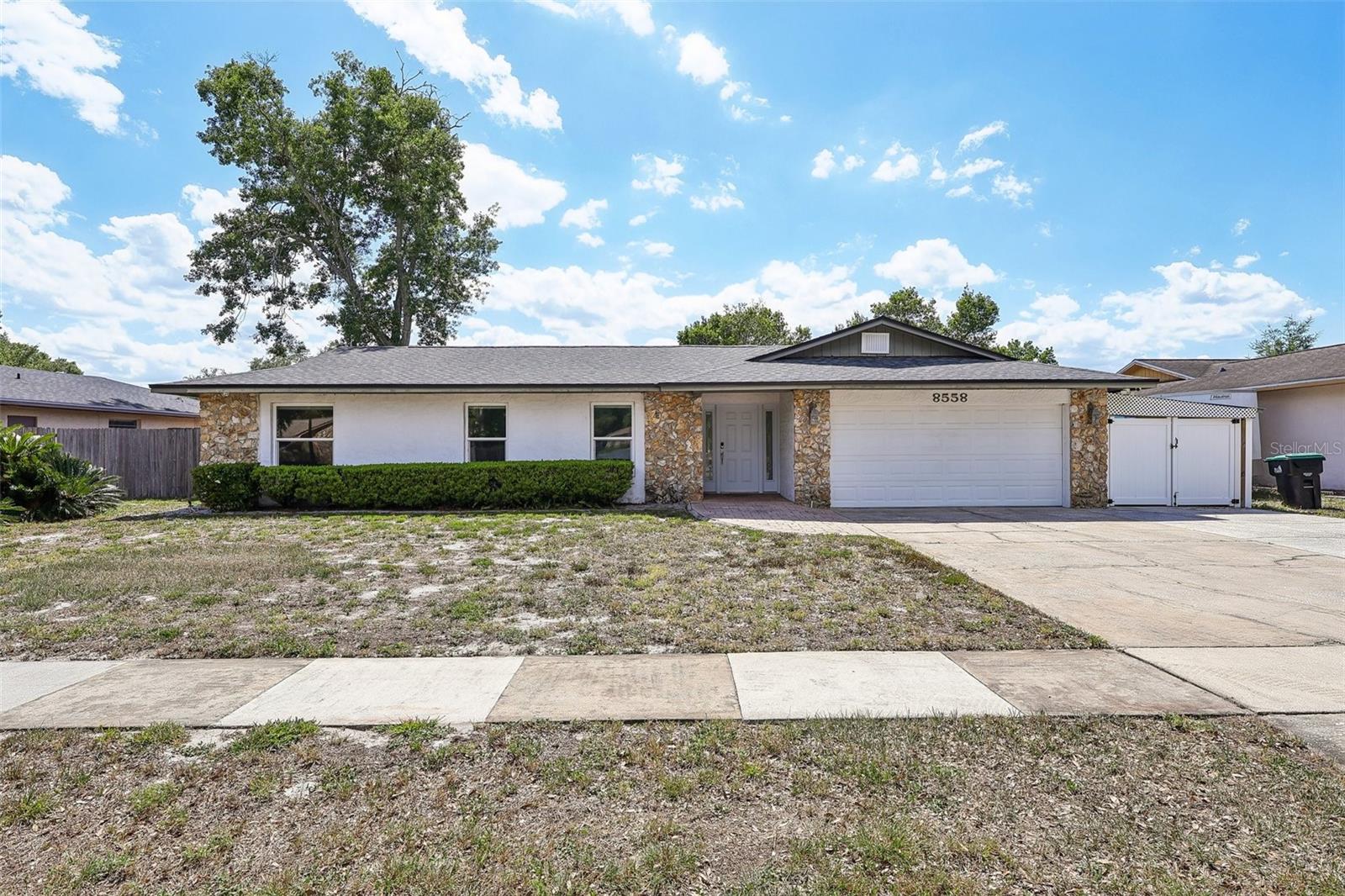 8558 CEDAR COVE DR, ORLANDO, FL, 32819