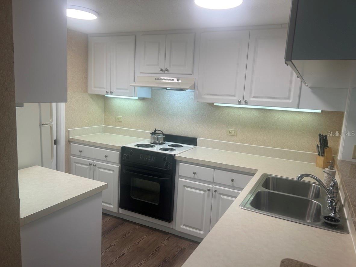 36750 US HIGHWAY 19 N #6-109, PALM HARBOR, FL, 34683