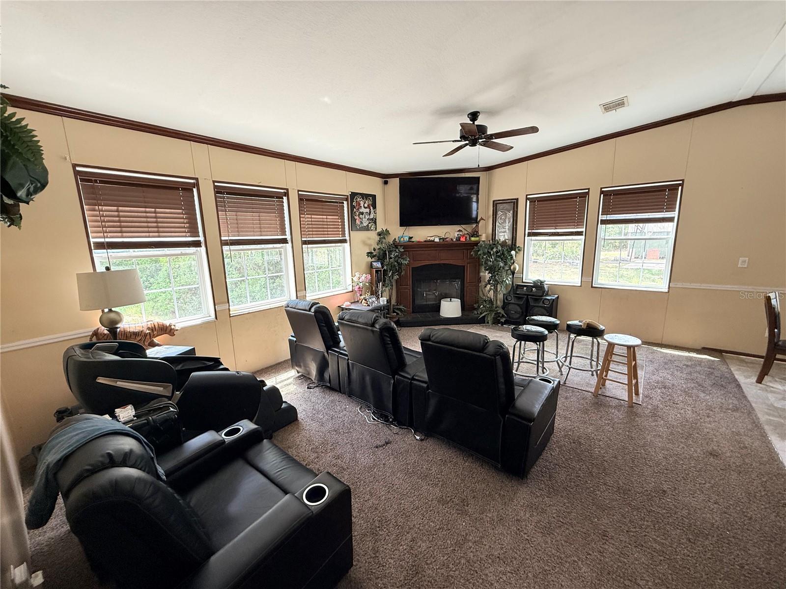 21520 SE 147TH LN, UMATILLA, FL, 32784