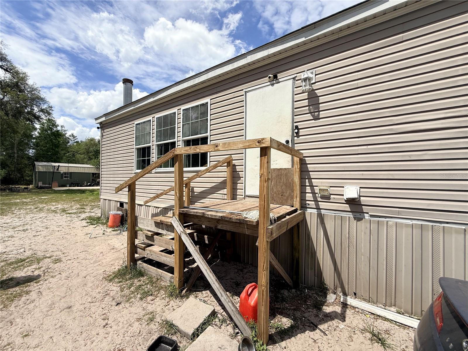 21520 SE 147TH LN, UMATILLA, FL, 32784