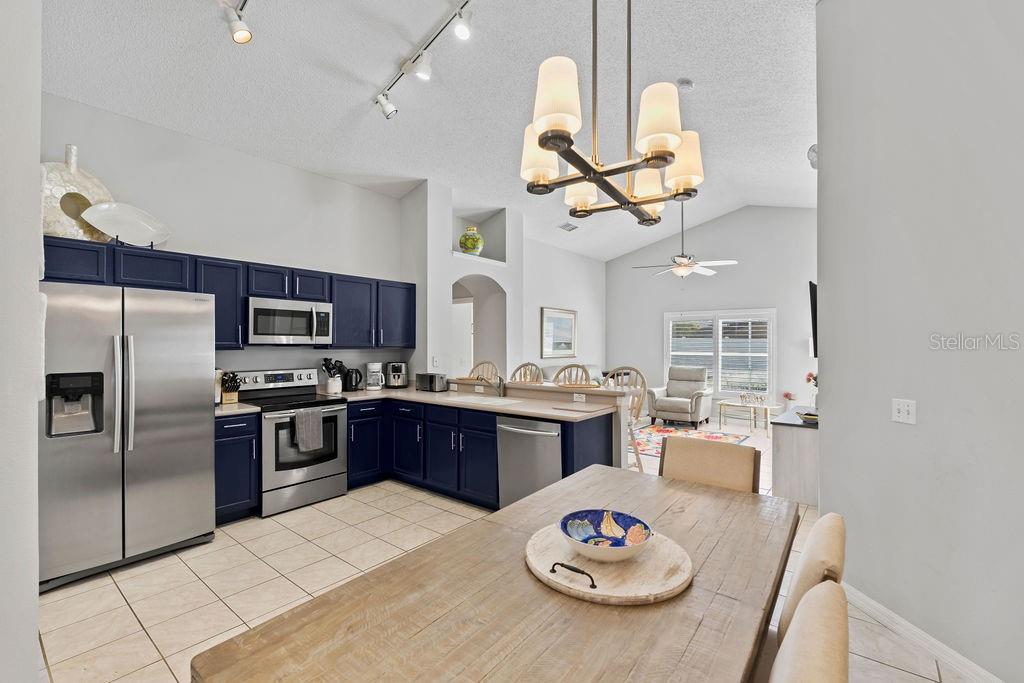 2916 BLOOMING ALAMANDA LOOP, KISSIMMEE, FL, 34747