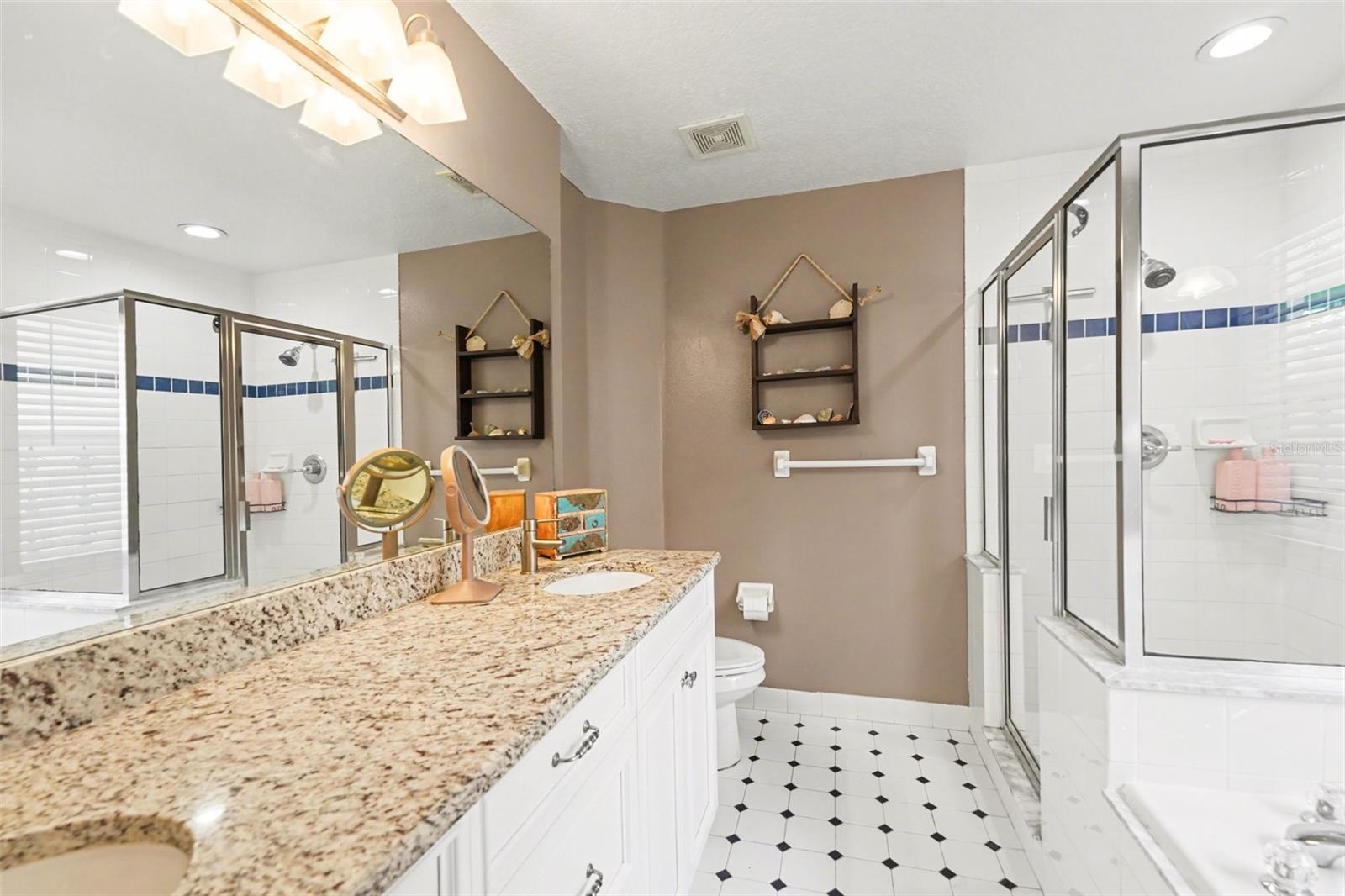 12324 GLENFIELD AVE, TAMPA, FL, 33626