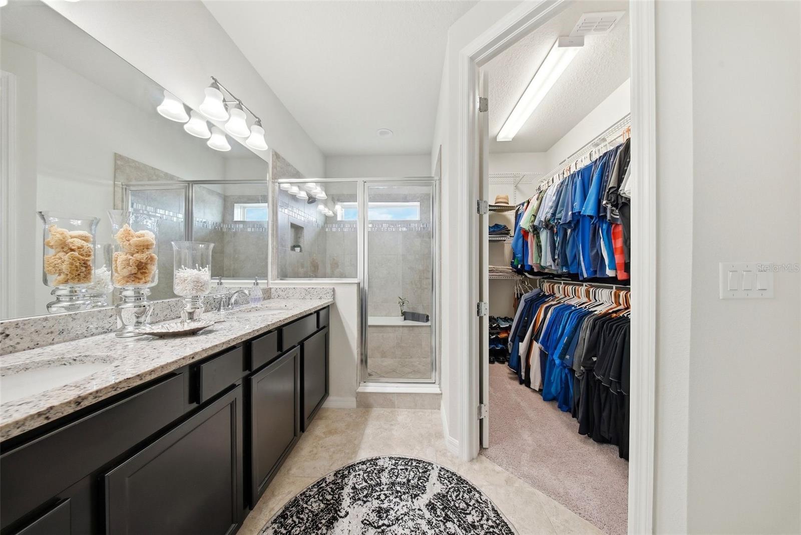 5920 VILLAGE CENTER DR, LITHIA, FL, 33547
