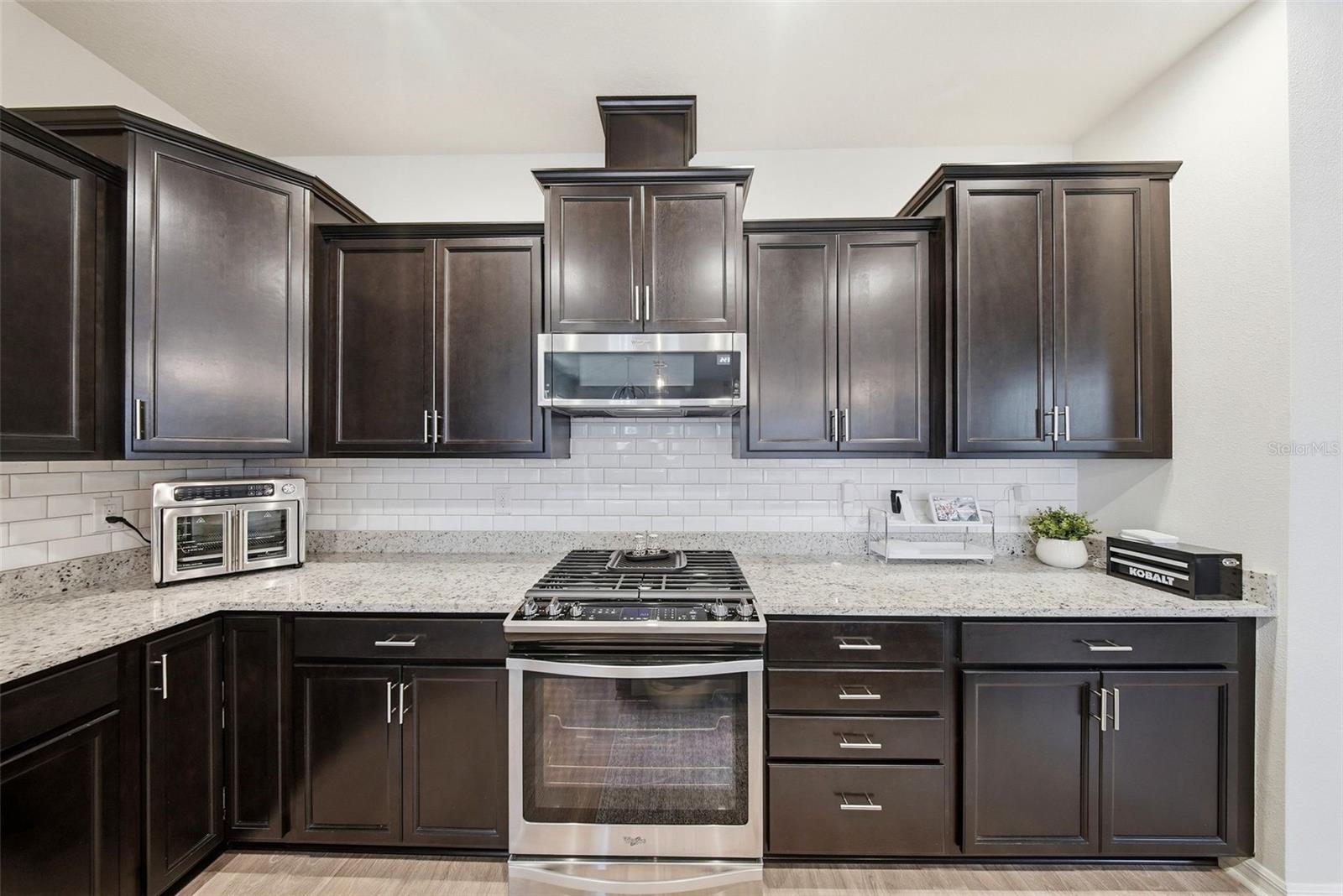 5920 VILLAGE CENTER DR, LITHIA, FL, 33547