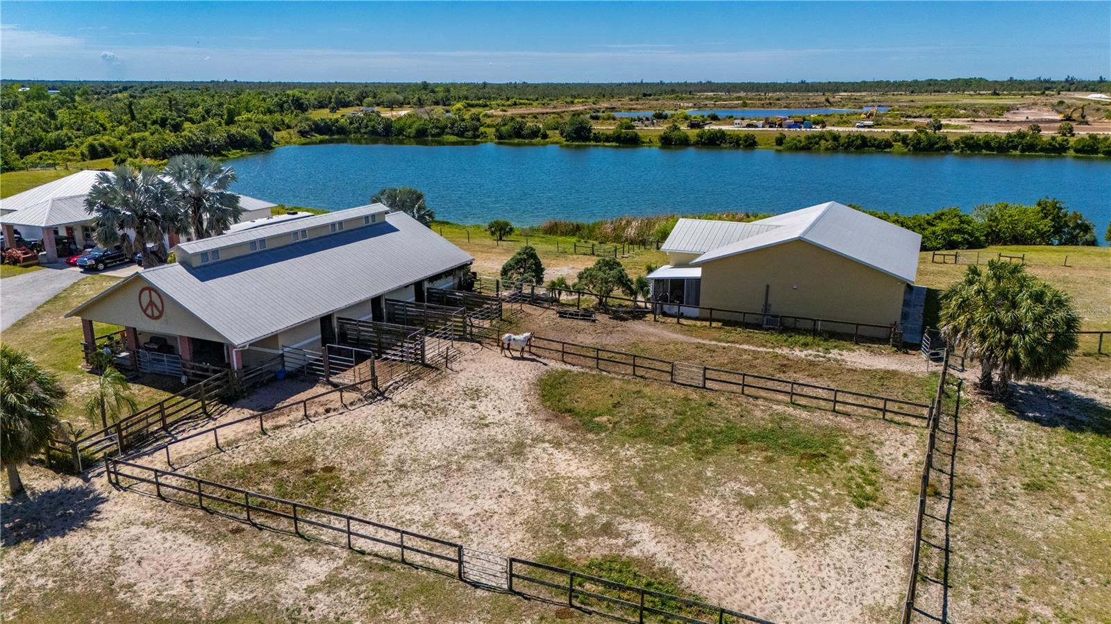 38780 WASHINGTON LOOP RD, PUNTA GORDA, FL, 33982