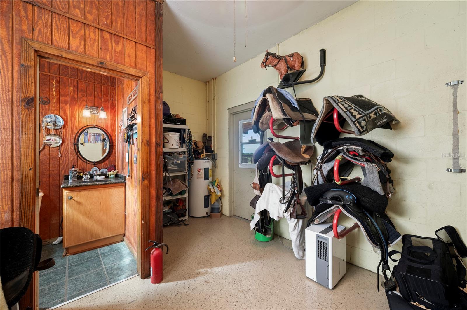 38780 WASHINGTON LOOP RD, PUNTA GORDA, FL, 33982
