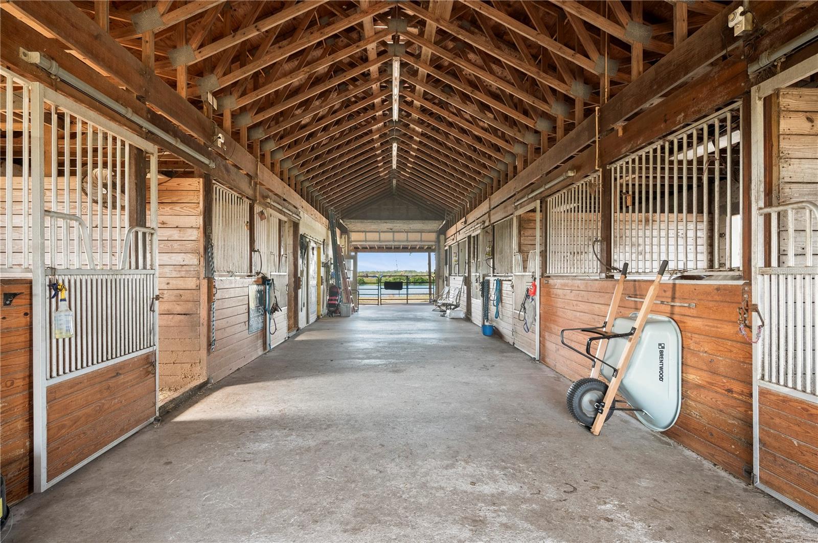 38780 WASHINGTON LOOP RD, PUNTA GORDA, FL, 33982