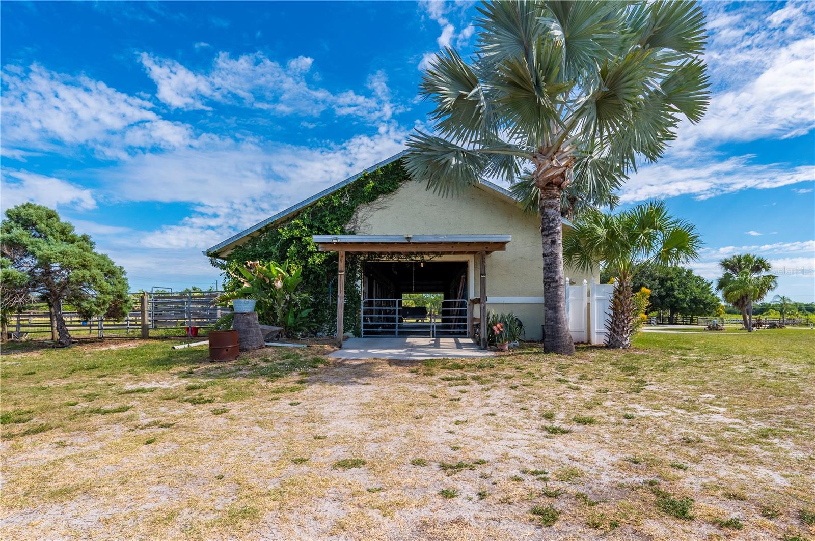 38780 WASHINGTON LOOP RD, PUNTA GORDA, FL, 33982