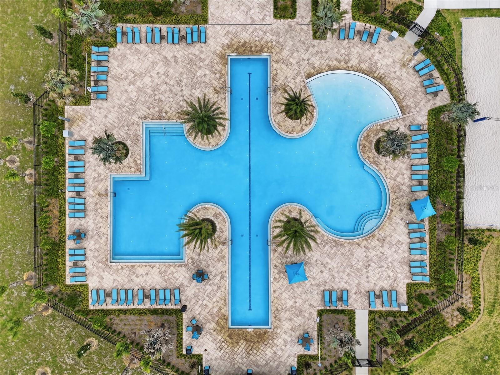 740 TROTTERS DR, EAGLE LAKE, FL, 33839