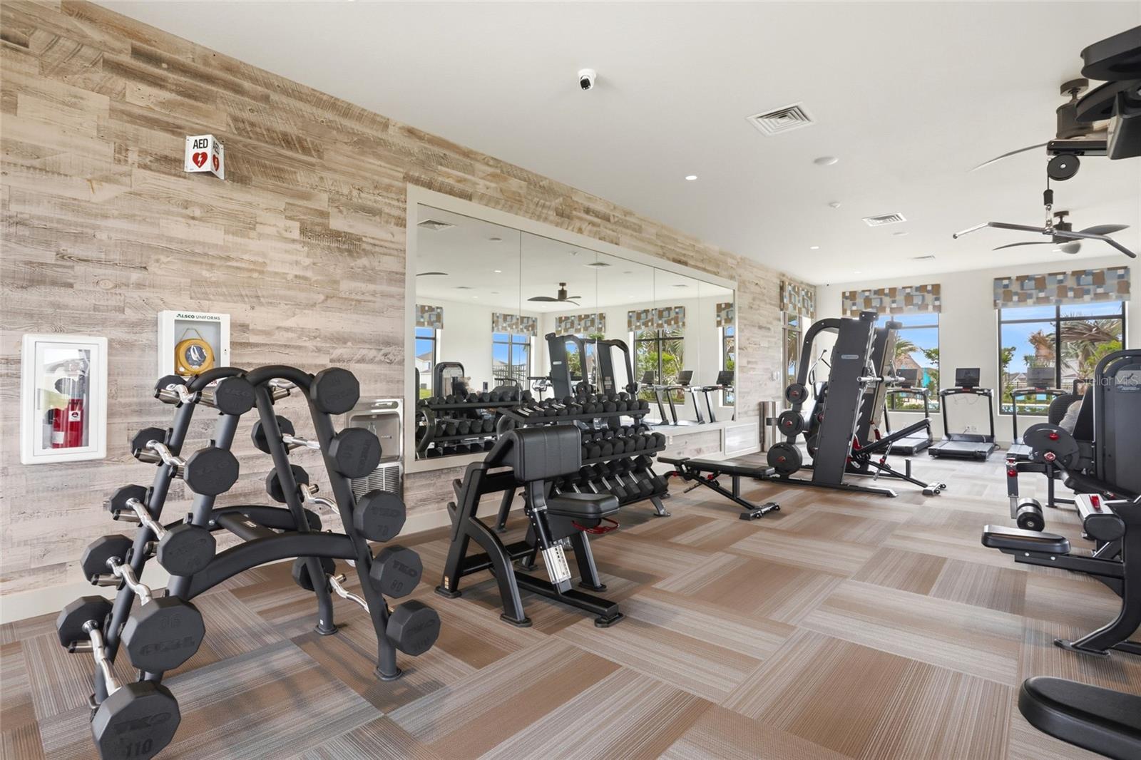 740 TROTTERS DR, EAGLE LAKE, FL, 33839