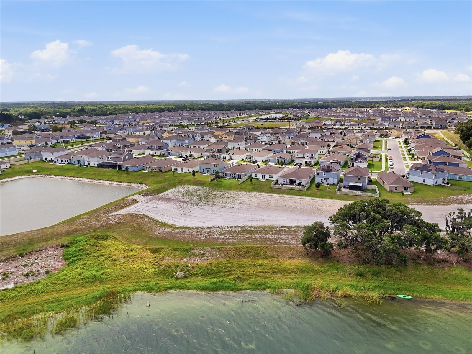 740 TROTTERS DR, EAGLE LAKE, FL, 33839