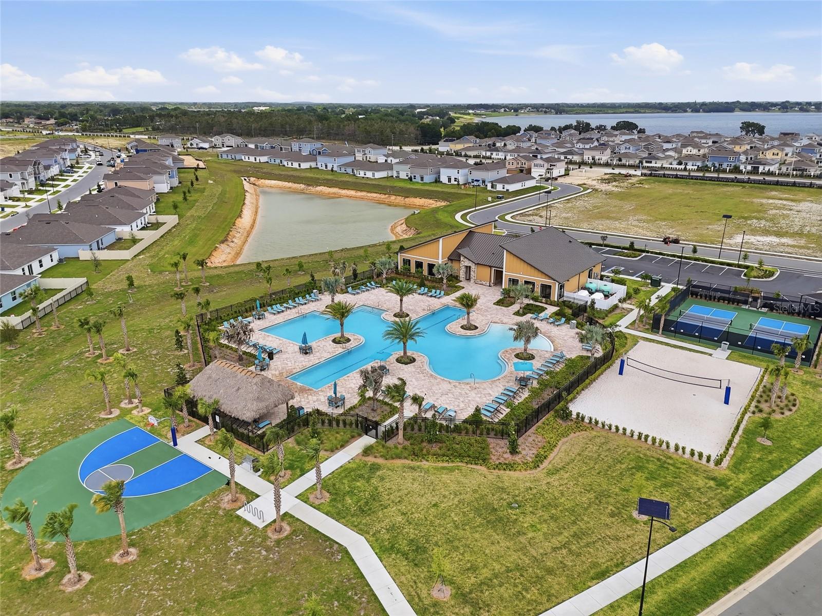 740 TROTTERS DR, EAGLE LAKE, FL, 33839