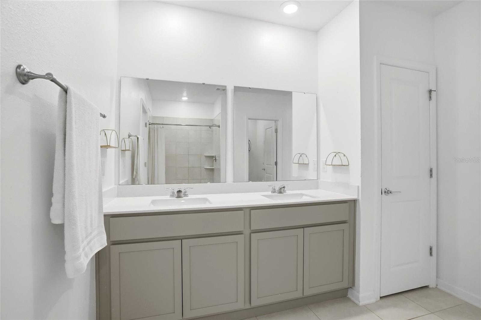 740 TROTTERS DR, EAGLE LAKE, FL, 33839