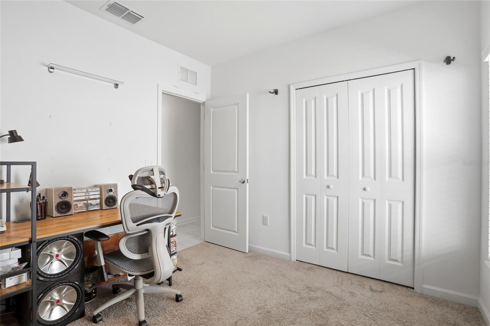 740 TROTTERS DR, EAGLE LAKE, FL, 33839