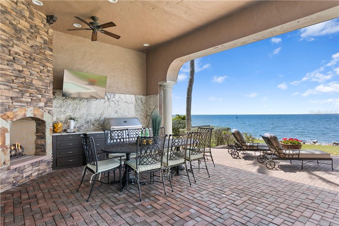 6308 MARBELLA BLVD, APOLLO BEACH, FL, 33572