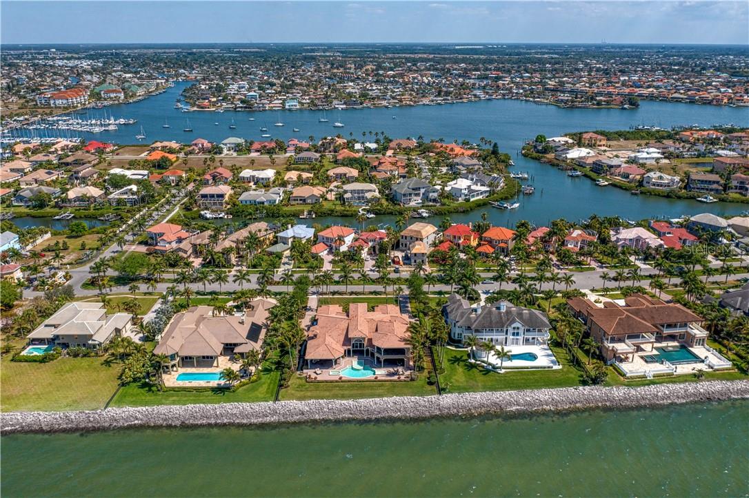 6308 MARBELLA BLVD, APOLLO BEACH, FL, 33572