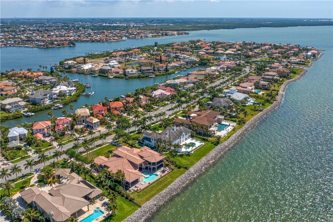 6308 MARBELLA BLVD, APOLLO BEACH, FL, 33572