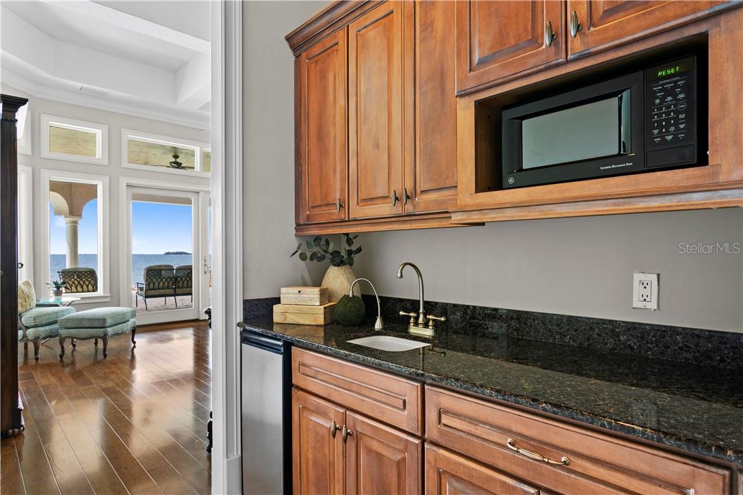 6308 MARBELLA BLVD, APOLLO BEACH, FL, 33572