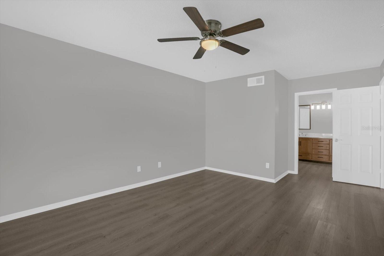 595 QUEENSBRIDGE DR, LAKE MARY, FL, 32746