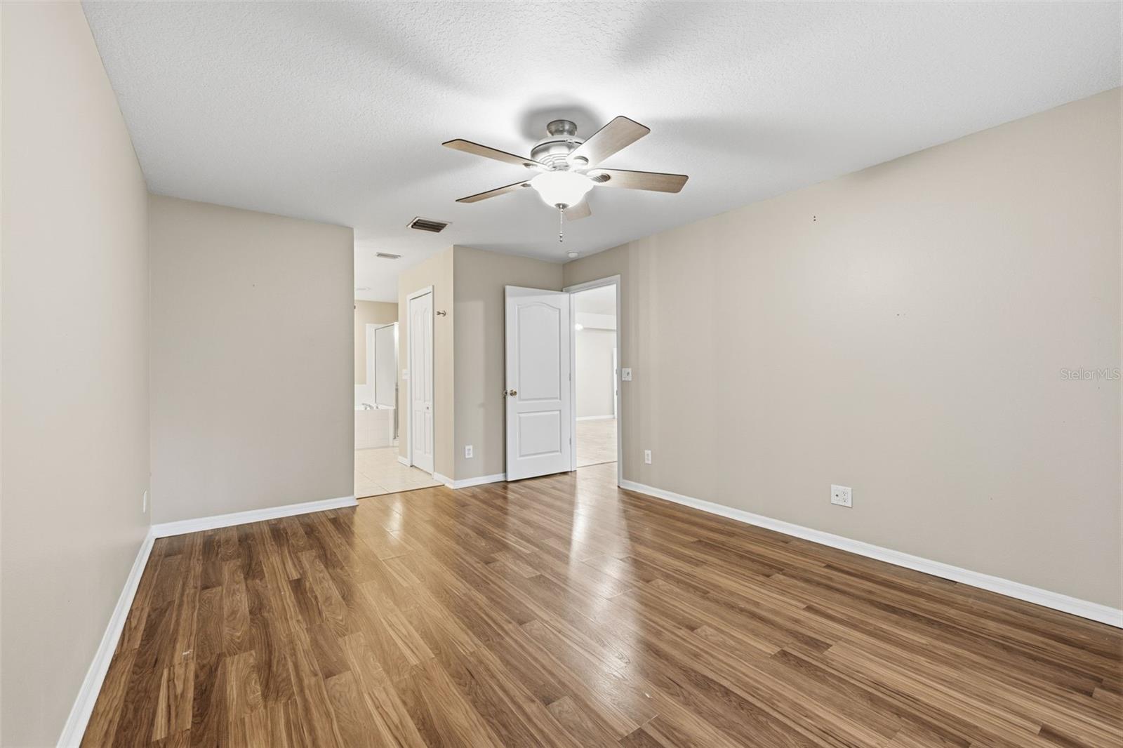 16208 SWENSON TER, LUTZ, FL, 33549