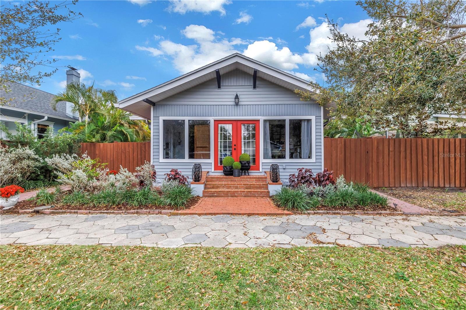 436 12TH AVE NE, ST PETERSBURG, FL, 33701