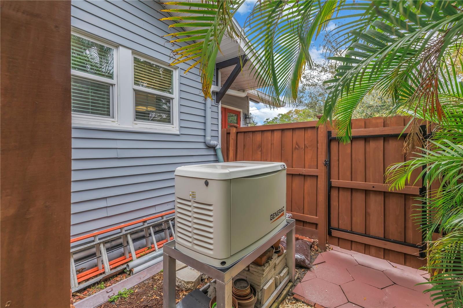 436 12TH AVE NE, ST PETERSBURG, FL, 33701