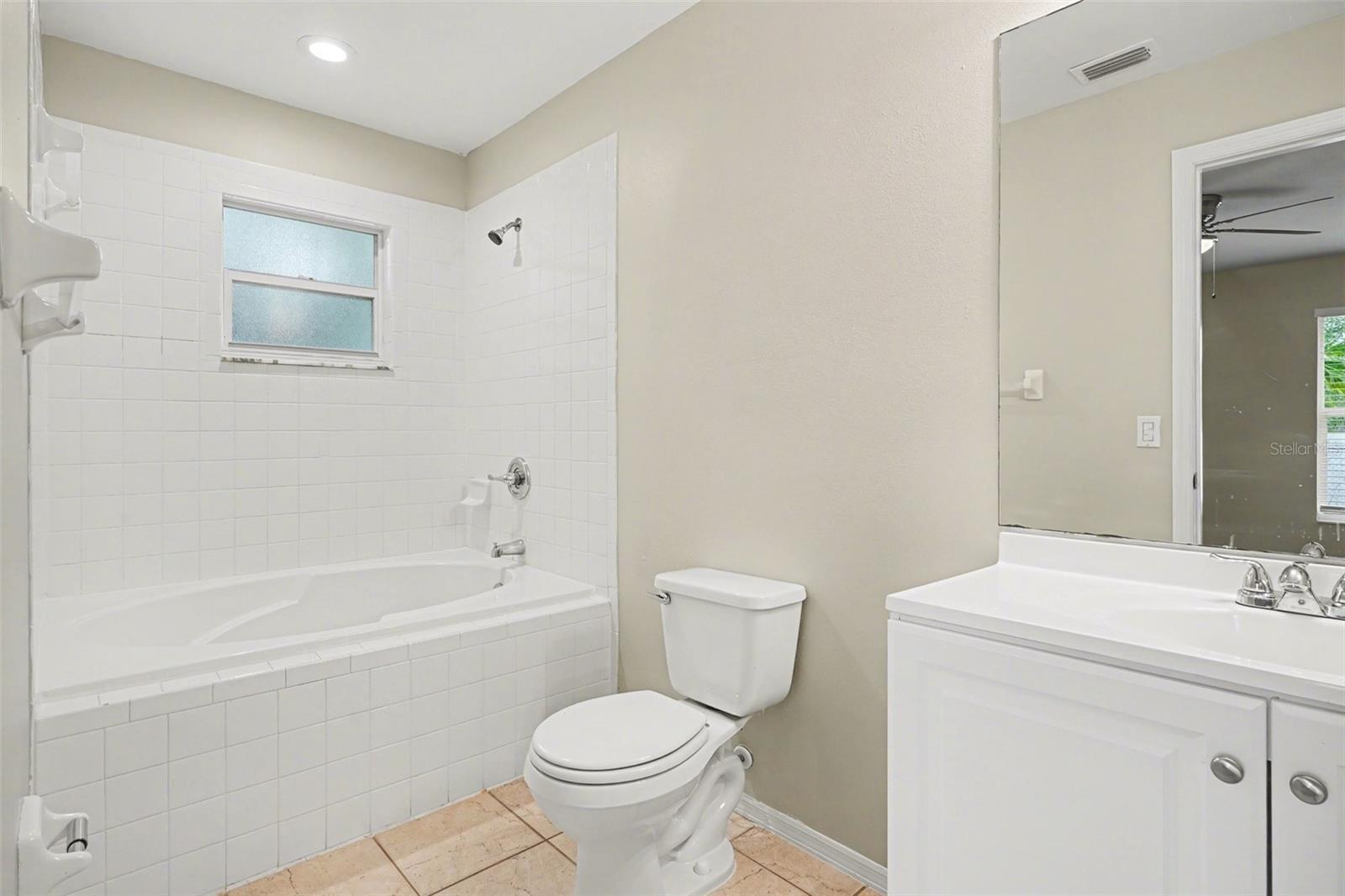 526 N FINCH CT, KISSIMMEE, FL, 34759